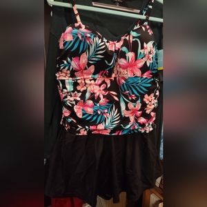 Bal Harbour Women's Size 20 Tropical Floral one piece Swimsuit NEVER WORN.